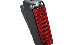 Axa achterlicht Nyx batterij spatbord
