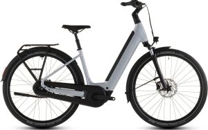 Cube SUPREME HYBRID COMFORT ONE 600 Lage instap 2026