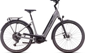 Cube Surpeme Hybrid comfort Pro Lage instap 2025